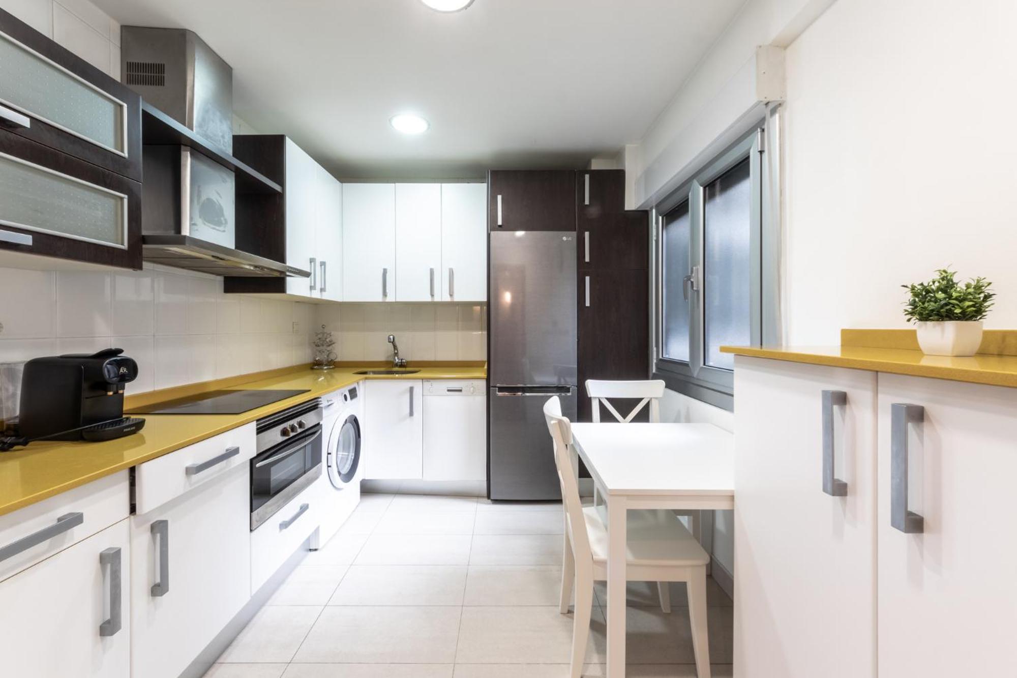Amplio Y Acogedor Junto A Plaza Zabalburu Apartment Bilbao Ngoại thất bức ảnh
